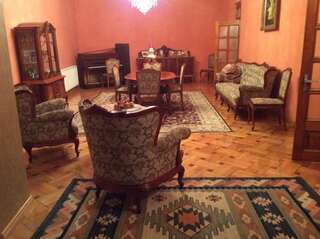 Гостевой дом Gurami Guest House 1 Батуми Двухместный номер Делюкс с 1 кроватью и балконом-10